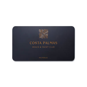 Tarjeta metálica NFC negra con chip RFID personalizado y diseño en relieve dorado para tarjetas de presentación y tarjetas de invitación de lujo. - Product Image 1