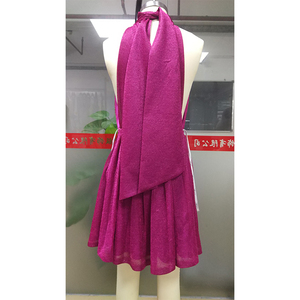 Robe de soirée <span class=keywords><strong>d</strong></span>écontractée pour femme, style OEM personnalisé, col halter, plissée, taille haute, sans manches, coupe trapèze, pour l'été, couleur violette - Product Image 4