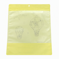 Sacs d'emballage refermables en plastique PET de qualité alimentaire, sans BPA, écologiques, imprimés sur mesure pour produits pour bébés, pour le rangement des couches et des vêtements