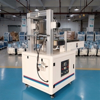 Machine de scellage de boîtes semi-automatique à pompe pneumatique à colle thermofusible pour boîtes en carton à haute rigidité