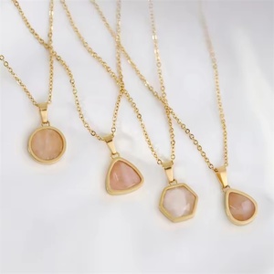 Joyería de Moda al por Mayor, Collar con Colgante de Piedras Naturales Geométricas de Acero Inoxidable y Oro Personalizado para Mujer - Product Image 4