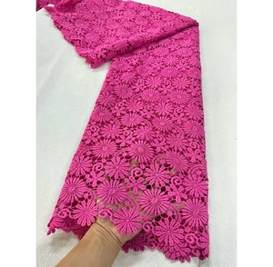 Tela de encaje de guipur de seda de leche africana de color rosa, tela de encaje de malla nigeriana de alta calidad para <span class=keywords><strong>vestido</strong></span> de fiesta de boda - Product Image 4