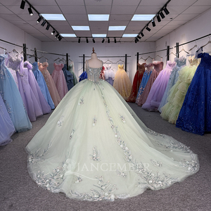 Robes de bal de Quinceañera Jancember 6877, vert clair enchanteur, bretelles, broderie argentée exquise - Product Image 3