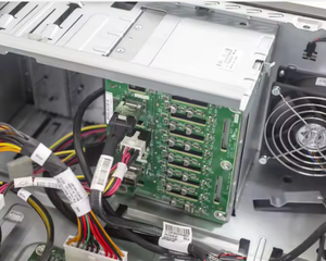 Servidor en Torre Proliant ML30 Gen11 de Marca, 128 GB de Memoria Máxima, Procesador <span class=keywords><strong>Intel</strong></span> Xeon Serie E-2400 - Product Image 4