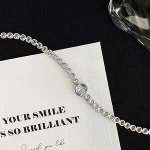 Pulsera de tenis con bisel de oro blanco y diamantes redondos de 6.50 quilates, color D-E-F, claridad VVS-VS - Certificado IGI - Product Image 2