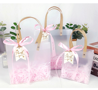 Sac fourre-tout en PP/PVC givré transparent avec poignée et ruban, personnalisé avec logo, idéal pour cadeaux de mariage, vente en gros