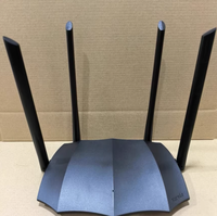 Le routeur domestique Tengda AC8 est un routeur double bande Gigabit avec une bande passante de 1200M. Il se concentre sur l'offre de produits qui offrent une valeur élevée par rapport au prix et une stabilité garantie.