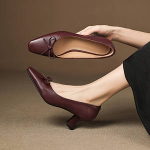 Cialisa personnalisé en cuir véritable de haute qualité femmes pompes 2025 automne mode papillon-<span class=keywords><strong>noeud</strong></span> bout carré robe chaussures à talons hauts nouveau - Product Image 1