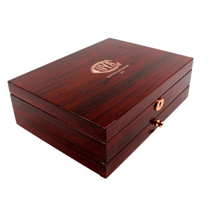 Boîte en bois rectangulaire verrouillable en bois massif pour bijoux et montres, épaisseur 6 mm, commande personnalisée disponible - Product Image 1