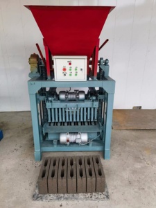 Customized Mold Production Cylindrical Counterweight <strong>Cement</strong> <strong>Block</strong>.4-35B <strong>Block</strong> Press Molding Brick <strong>Making</strong> <strong>Machine</strong> with Hopper. - Product Image 3