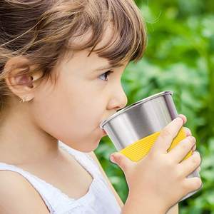 <span class=keywords><strong>Vasos</strong></span> <span class=keywords><strong>de</strong></span> pinta <span class=keywords><strong>de</strong></span> Metal Premium para niños y adultos, <span class=keywords><strong>vasos</strong></span> <span class=keywords><strong>de</strong></span> Metal para beber, botella <span class=keywords><strong>de</strong></span> agua al vacío saludable, irrompible y apilable - Product Image 5