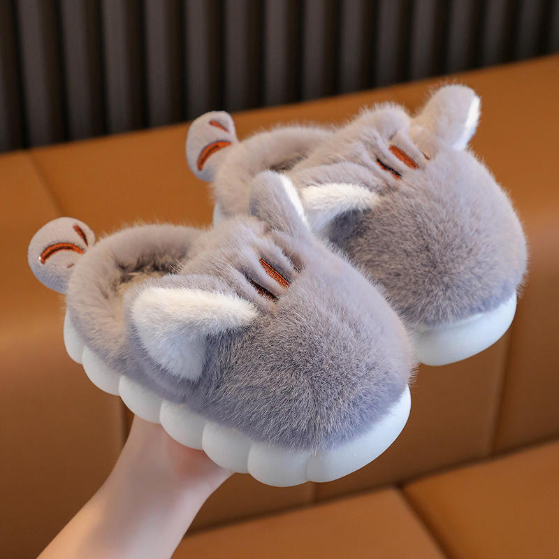 Chaussons gris chaton