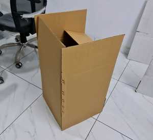 Cajas de cartón Kraft marrón reciclables de alta resistencia Cajas corrugadas portátiles para embalaje al por mayor Exportación y mudanza - Product Image 3