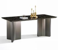 Table à manger rectangulaire de luxe moderne, style français, plateau en marbre naturel brillant, pieds en acier inoxydable, 6 places, pour appartement