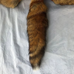 Groothandel Kristal 40 cm Grote Zwarte Vosstaart China Pluizige Echte Vosbont Staart Sleutelhanger - Product Image 5