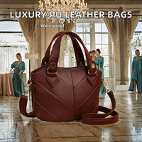 Sacs à main de luxe en cuir PU pour femmes, nouvelle collection, imperméables, à bandoulière, avec chaînes et fermeture éclair, vente en gros