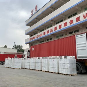 Emballage en PEBDL transparent transparent de couleur personnalisée, film étirable, enveloppe auto-adhésive de dureté souple, procédé de moulage par soufflage soluble dans l'eau - Product Image 4