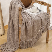 Couverture tricotée en polyester à pompons, style luxe léger, toutes saisons, universelle, multifonctionnelle, pour la maison, vente en gros