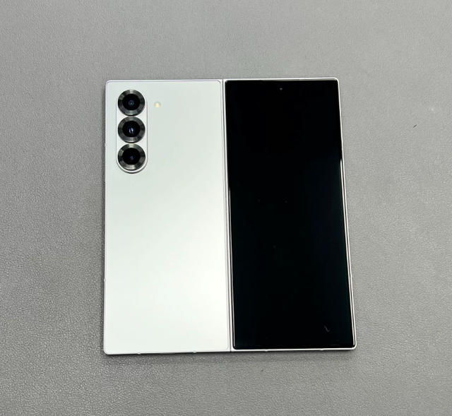 Foldable Smartphone Fold 6, 5G Smartphone, Unlocked Version 12 +256GB,12+512GB Fold 6, Hot-selling Foldable Phone
