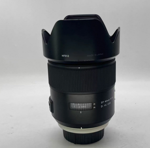Occasion, inspection bienvenue — SP 45mm f/1.8 Di VC USD F, état grade A, sans moisissure ni brouillard, pare-soleil inclus ! - Product Image 2