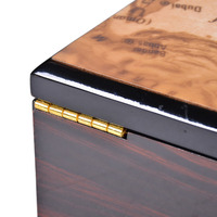 Boîte de rangement carrée en bois gravée au laser, de luxe, faite à la main, pour chocolats et bonbons, idéale pour cadeau - Saison Jeddah KSA