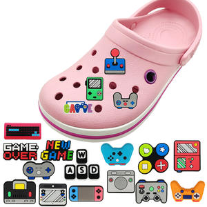 2025 vente chaude en gros mignon dessin animé Console de jeu série PVC caoutchouc souple personnalisé sabot charme 2.5-3.5cm chaussures chaussures décoration - Product Image 3