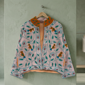 Veste Suznai faite à la main pour femmes ~ Manteau en velours à motifs floraux ~ Vestes en gros B2B ~ Manteau Suzani en gros ~ Veste en velours pour la vente en gros - Product Image 6