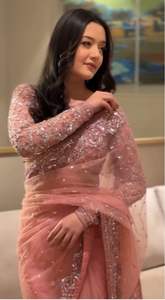 Experimente la Moda Invernal Elevada: Artesanía Exquisita en Terciopelo de Seda que Combina Comodidad, Elegancia y Detalles de Diseño sin Costuras - Product Image 2