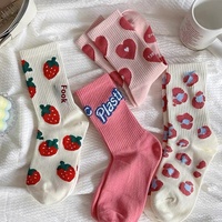 Automne hiver femmes décontracté mi-mollet chaussettes rose mignon fleur coeur lettre Simple polyvalent Ins tendance équipage longueur
