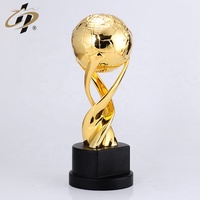 Personnalisé de haute qualité en alliage de zinc 3d métal plaqué or trophée trophée résine Souvenir trophée tasse