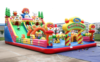 Nouvelle conception de château gonflable amusant Crazy Penguin, château gonflable avec toboggan, château gonflable pour sauter