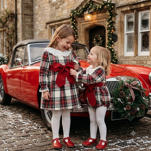 Tenues assorties pour sœurs en flanelle écossaise à carreaux pour les fêtes de Noël, robe en dentelle pour filles, vente en gros de barboteuses pour bébés filles - Product Image 1