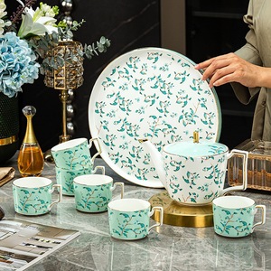 Ensemble de vaisselle haut de gamme 8 pièces, avec plateaux et tasses de qualité supérieure, idéal pour les hôtels et les mariages à domicile - Product Image 1
