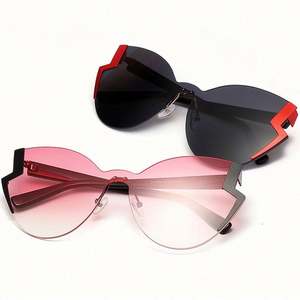 Lunettes de soleil œil de chat surdimensionnées de luxe, nouvelle mode 2020, verres dégradés, UV400, forme papillon, pour femmes - Product Image 3