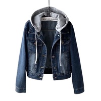 Vente en gros de veste en jean matelassée cool à la mode pour femmes veste courte en jean avec décoration à boutons méthode tissée
