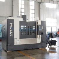 Fraiseuse CNC VMC1370 à lit monobloc pour le travail de finition des composants en acier moulé de machines minières