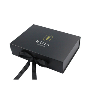Wholesale Custom Luxury <b>Paper</b> Magnet Folding Magnetic Gift Box Garment Apparel Clothing Packaging Box - Product Image 6