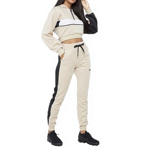 Ensemble sweat-shirt court à capuche color block pour femme avec pantalon de jogging, manches longues, design asymétrique, tenue décontractée d'automne - Product Image 1