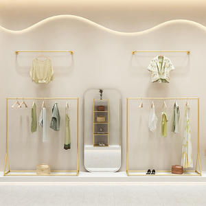 Moderno Appendiabiti da Terra Ecosostenibile in Ferro Dorato Espositore Semplice a Isola per <span class=keywords><strong>Negozi</strong></span> <span class=keywords><strong>di</strong></span> <span class=keywords><strong>Abbigliamento</strong></span> da Donna e Bambino - Product Image 4