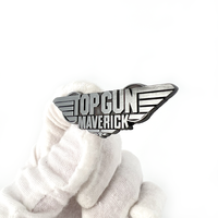 Broches personnalisées en métal avec logo 3D, estampage à chaud, plaqué nickel, ailes d'ange, pour chapeaux ou vêtements