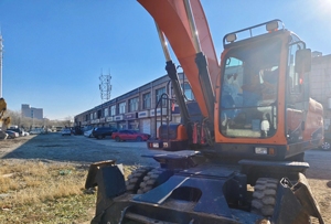 Excavadora Usada Original Doosan DX210 con Motor Cummins, 21 Toneladas, Capacidad de Cucharón de 1.2m, Nueva Llegada a Precio Económico - Product Image 2