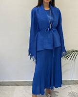 Nouvel Arrivage 2026 Ensemble deux pièces : Haut à lacets et pompons et Robe gilet plissée, style décontracté et tendance