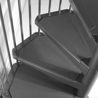 Facile à installer Style industriel 3 D Design Escalier en colimaçon Villa de luxe Escalier intérieur incurvé Garde-corps en verre Escalier en colimaçon