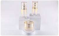Ensemble de flacons de lotion en verre doré haut de gamme de luxe Pot en verre de lotion pour corps cosmétique de soin de la peau pour emballage cosmétique de qualité supérieure