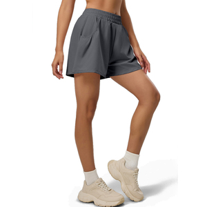 Shorts de fitness élégants à taille haute avec protection double couche et séchage rapide - Product Image 3