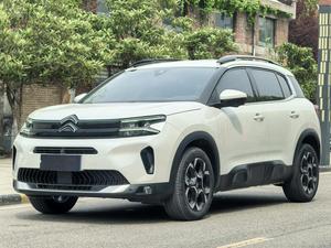 Auto Usado en Venta, Citroën <span class=keywords><strong>C5</strong></span> Aircross 360THP <span class=keywords><strong>2023</strong></span>, SUV Usado con Volante a la Izquierda, Gasolina, Automático, 175hp, Excelente Estado - Product Image 6