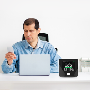 Mini Portable PM2.5 testeur de qualité de l'<span class=keywords><strong>air</strong></span> moniteur mètre Rechargeable PM 2.5 détecteur CE ROHS Certification OEM personnalisable - Product Image 6