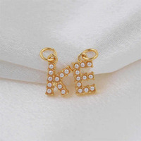 Nouveaux breloques en laiton plaqué or 14 carats avec initiales A-Z et perles incrustées, accessoires de fabrication de bijoux pour colliers et bracelets