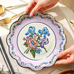 Piring kertas sekali pakai berdiameter 9 inci dengan motif bunga pastel dan pinggiran emas bergelombang untuk resepsi pernikahan & prasmanan - Product Image 3