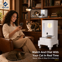 Distributeur automatique de nourriture pour animaux de compagnie 2-en-1 Tuya WiFi avec caméra 2K, batterie/charge, réservoir d'eau de 4L, vision nocturne et détection de mouvement pour chats et chiens